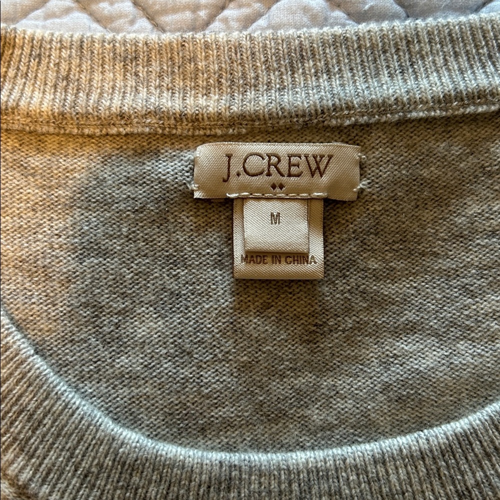 J. CREW GRAY SWEATER M - Picture 4 of 6